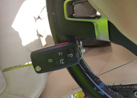 2013 Volkswagen Passat 2.0L Tdi Sel Premium from USA, damaged, VIN 1VWCN7A30DC150479